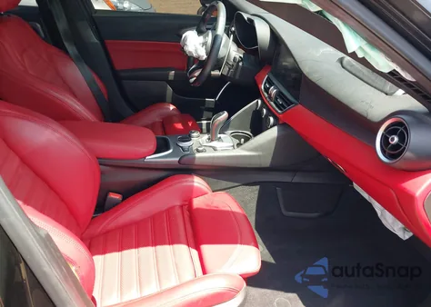 2021 Alfa Romeo Giulia Ti Sport Rwd из США, поврежденный, VIN ZARFAMBN5M7649500